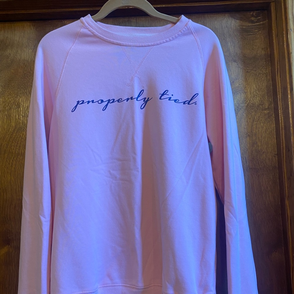 small Pink properly tied crewneck